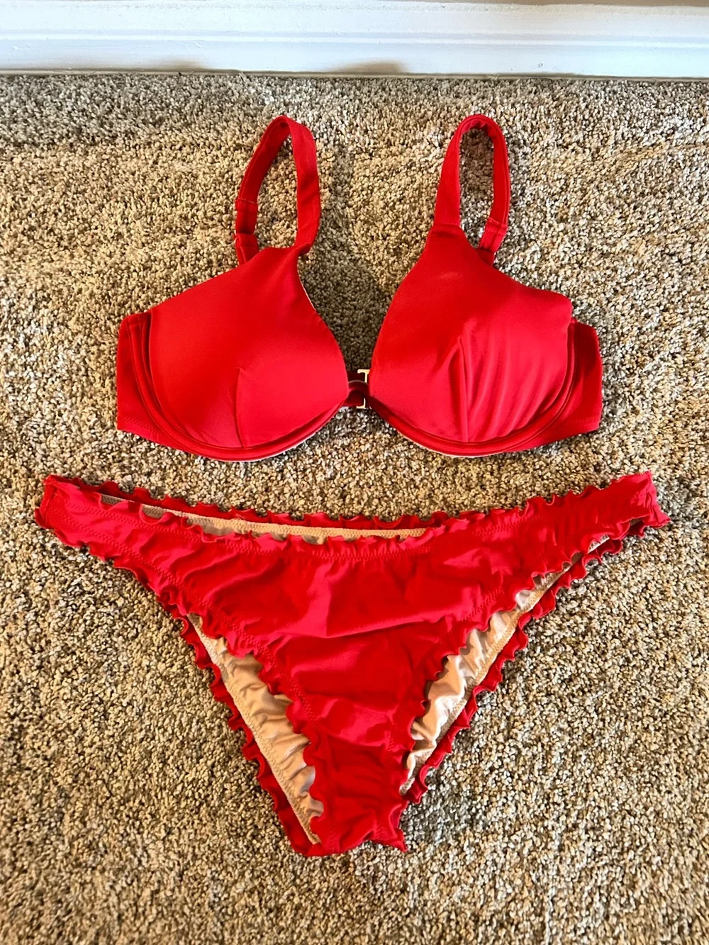 Shade & Shore Red Ruffle Bikini Set - Picture 1 of 7